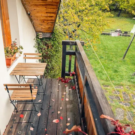 3 Pieces Avec Balcon, Piscine Et Poele A Bois, Proche Des Pistes A Serre Chevalier-chantemerle - Fr-1-762-26 * Saint-Chaffrey